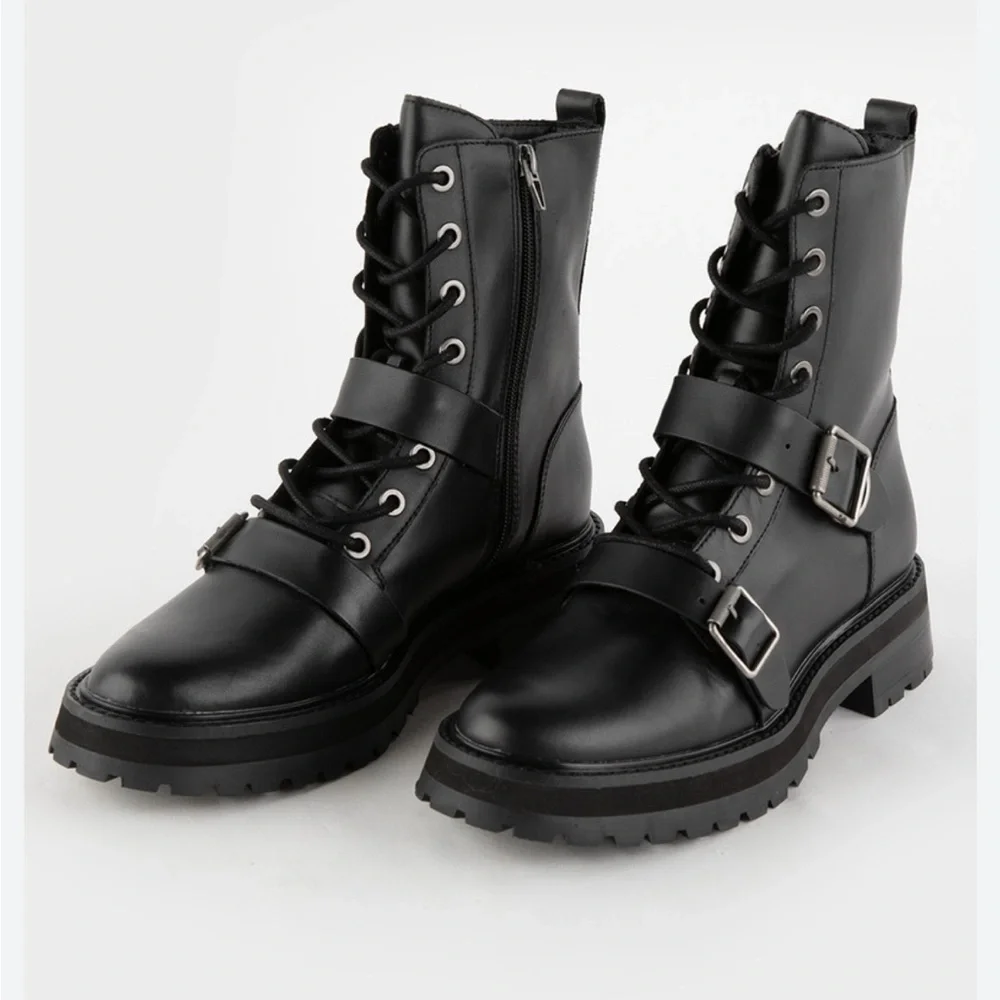 Dolce Vita Ronson Black Leather Lug Sole Lace Up Booties w Buckles Size 7.5 NIB